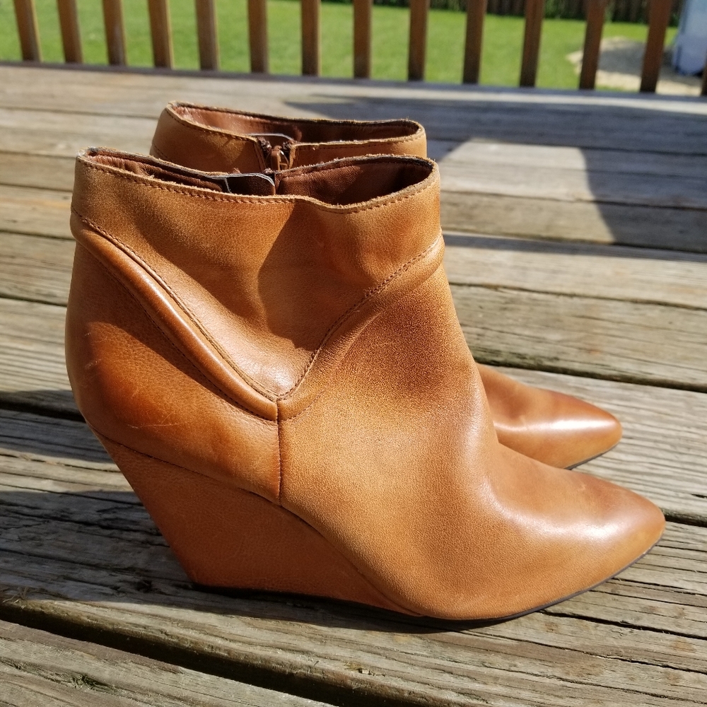 Seychelles Won't Wait Whiskey Wedge Booties 10